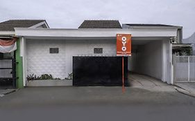 OYO 2391 Baladewa Residence Syariah